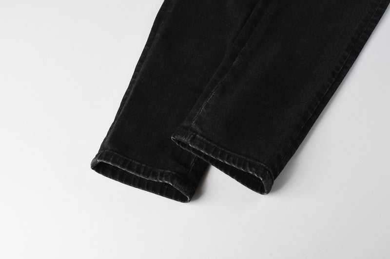 AMIRI Jeans A8925